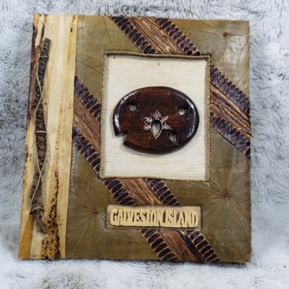 NWOT Antique Handmade Galveston Island Photo Album With Bamboo, Leaf,Sand Cover